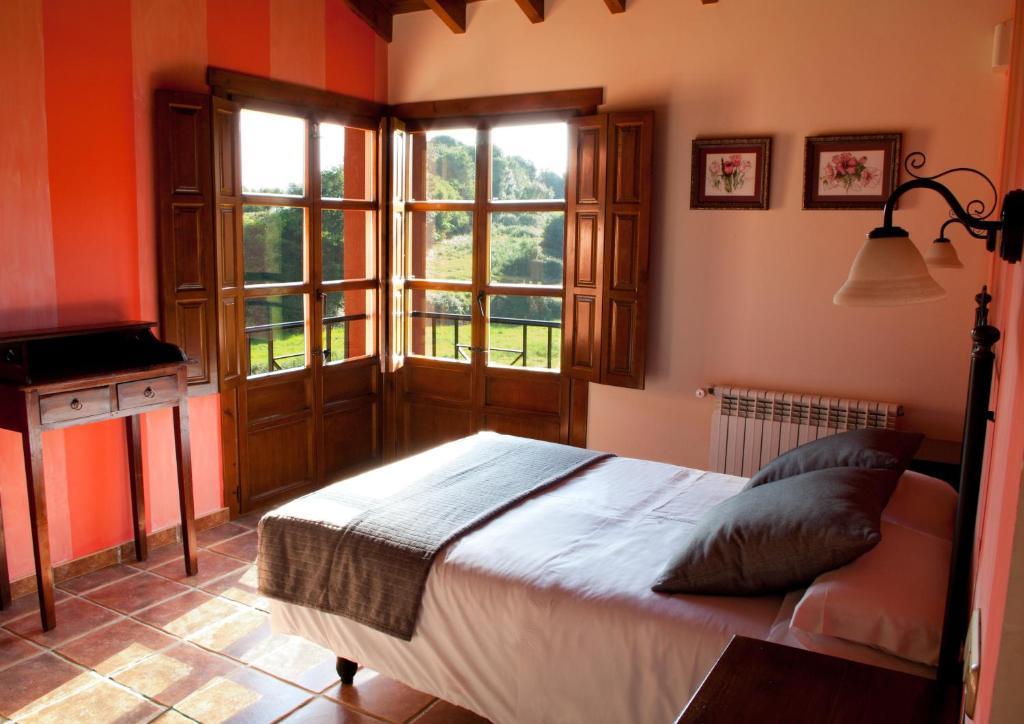 Hotel Rural La Lluriga La Galguera Værelse billede